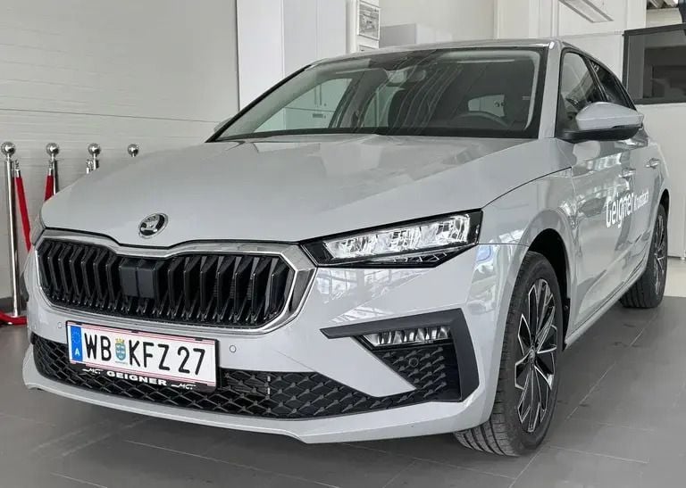 Gebraucht Skoda Scala Selection 116 PS (85 kW) 2025 Mittelgrau  normal Kleinwagen