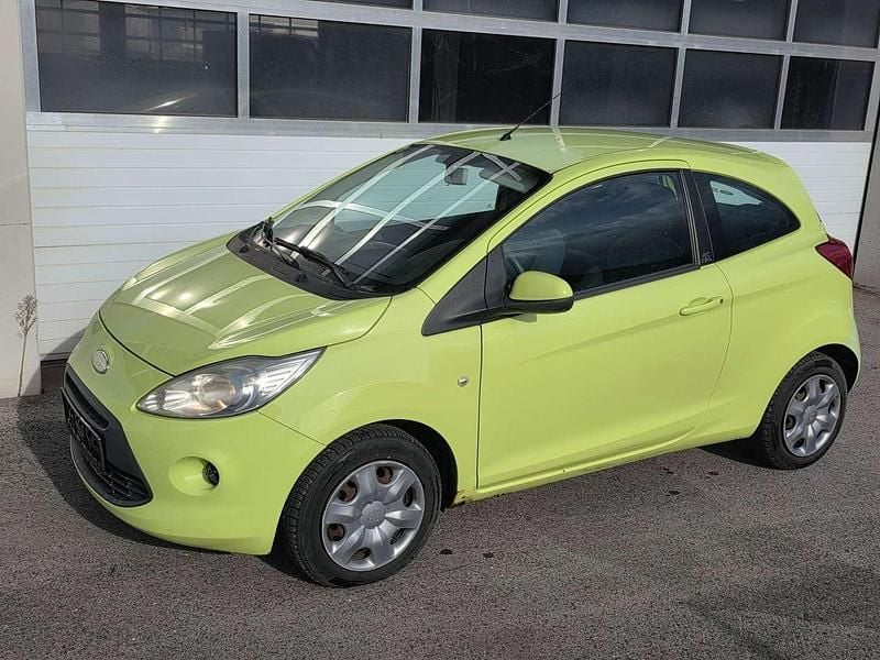 Gebraucht Ford Ka Ambiente 69 PS (50 kW) 2009 Gelb Kleinwagen