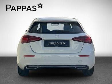 Gebraucht Mercedes A180 Progressive 136 PS (100 kW) 2024 Polarweiß Limousine