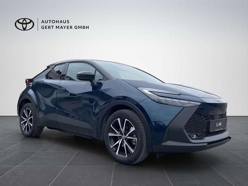 Gebraucht Toyota C-HR Active 223 PS (164 kW) 2025 Blau SUV