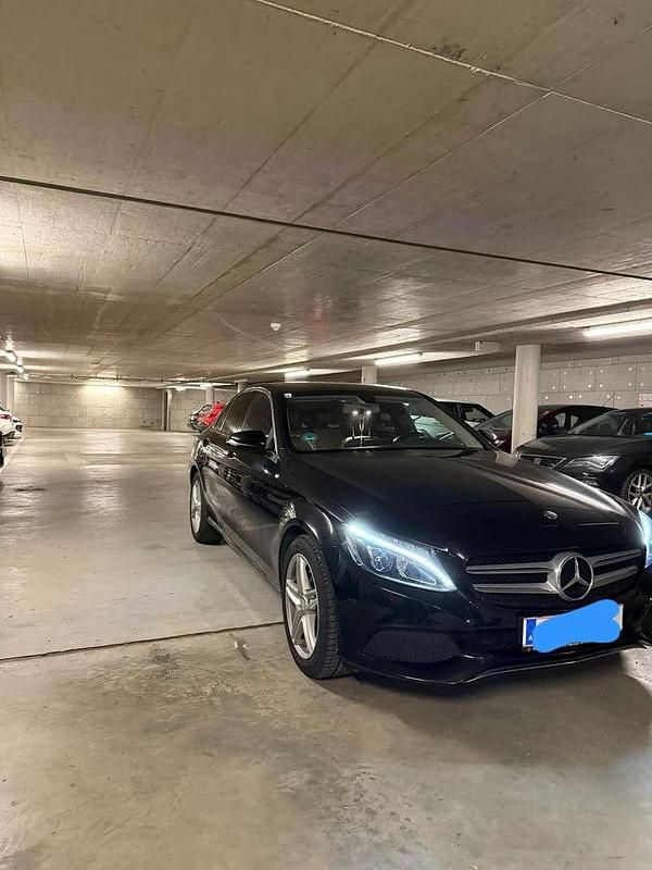 Gebraucht Mercedes C200 Avantgarde 136 PS (100 kW) 2015 Limousine