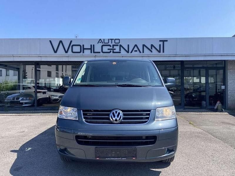 Grau Gebraucht 2008 VW Multivan Comfortline Van | € 16.990 - Bild 1/4