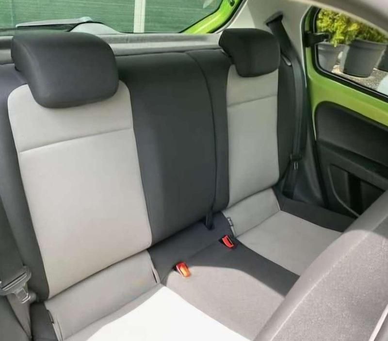 Gebraucht Skoda Citigo Active 60 PS (44 kW) 2013 Grün Kleinwagen