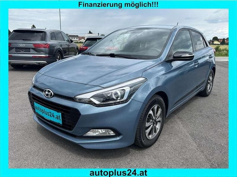 Blau Gebraucht 2018 Hyundai i20 GO! Limousine | € 9.790 (Fairer Preis) - Bild 1/4