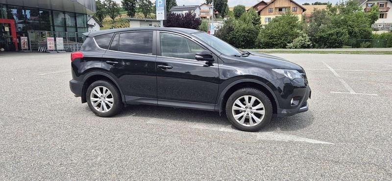 Gebraucht Toyota RAV4 Executive 151 PS (111 kW) 2013 Schwarz SUV