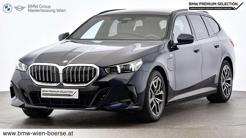 Gebraucht BMW 530e Efficient Dynamics 299 PS (219 kW) 2024 Blau Kombi