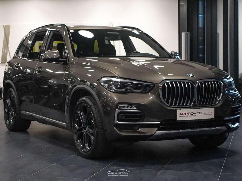 Grün Gebraucht 2020 BMW X5 xLine SUV | € 59.990 (Teuer) - Bild 1/4