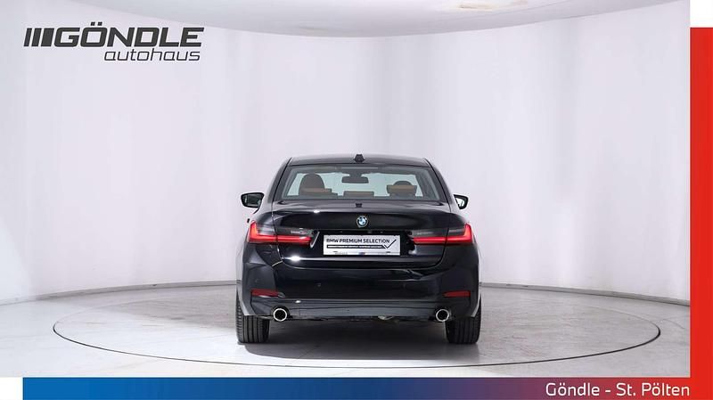 Gebraucht BMW 318 150 PS (110 kW) 2023 Schwarz Limousine