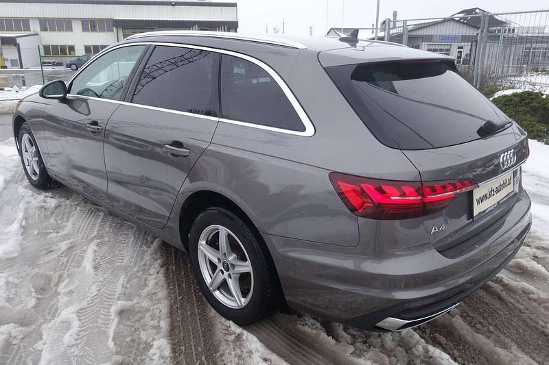 Gebraucht Audi A4 136 PS (100 kW) 2020 Grau Kombi