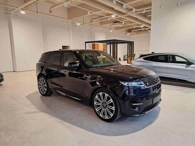 Schwarz Gebraucht 2024 Land Rover Range Rover Sport HSE Dynamic SUV | € 132.900 - Bild 1/4