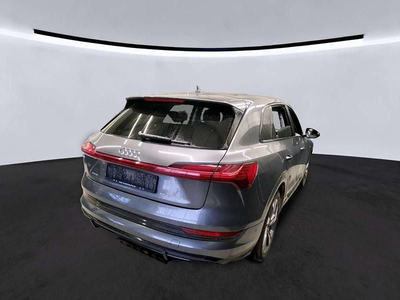 Gebraucht Audi e-tron S-Line 300 kW (408 PS) 2022 Dunkelgrau  metallicperleffekt SUV