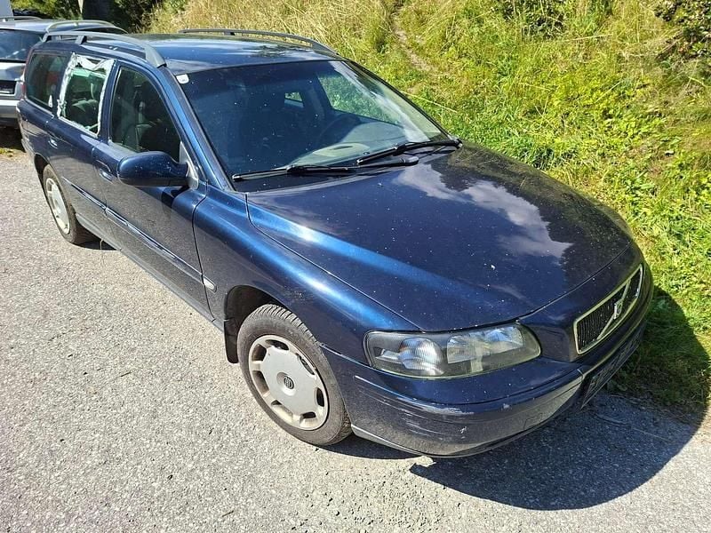 Gebraucht Volvo V70 140 PS (102 kW) 2000 Blau Kombi