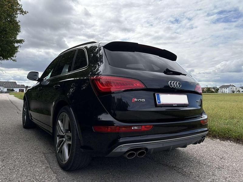 Schwarz Gebraucht 2013 Audi SQ5 SUV | € 25.700 (Etwas zu teuer) - Bild 1/4