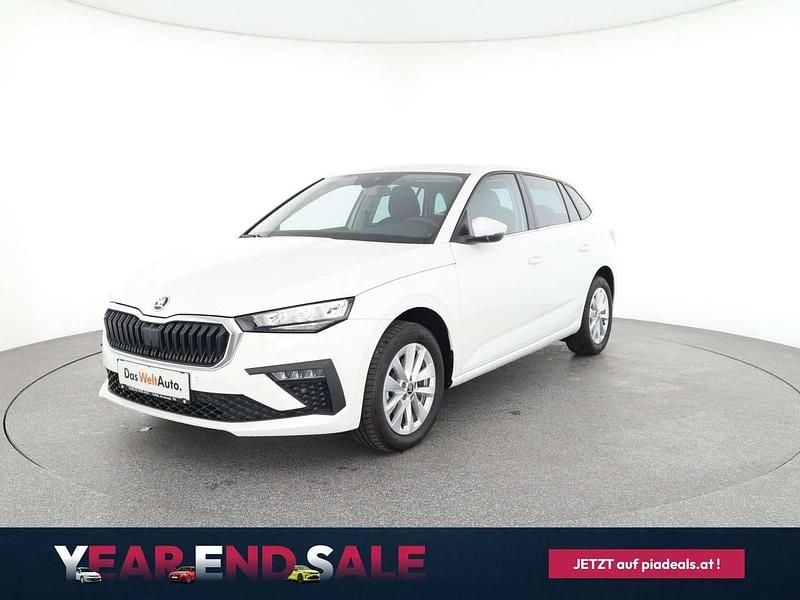 Weiss normal Neu 2025 Skoda Scala Selection Kleinwagen | € 27.690 (Fairer Preis) - Bild 1/4