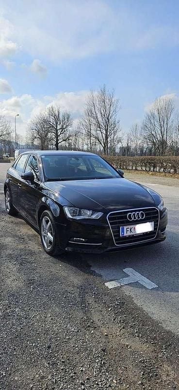 Gebraucht Audi A3 Ambiente 105 PS (77 kW) 2013 Limousine
