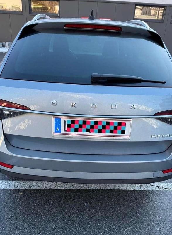 Gebraucht Skoda Superb Style 150 PS (110 kW) 2020 Grau Kombi