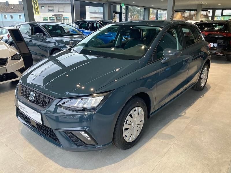 Dunkelblau normal Neu 2025 Seat Ibiza Reference | € 17.490 (Superpreis) - Bild 1/4