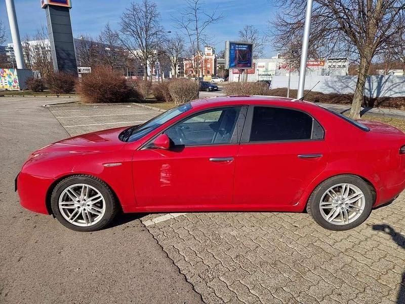 Gebraucht Alfa Romeo 159 185 PS (136 kW) 2008 Rot Limousine