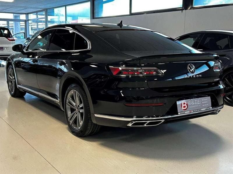 Gebraucht VW Arteon R-line 156 PS (114 kW) 2023 Schwarz Limousine