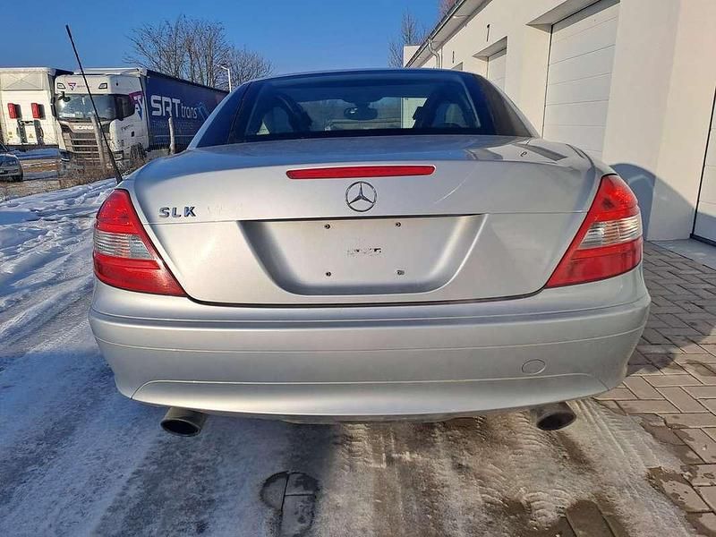 Gebraucht Mercedes SLK350 272 PS (200 kW) 2005 Grau Cabrio