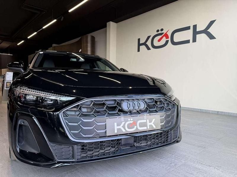 Gebraucht Audi A5 Ambiente 204 PS (150 kW) 2025 Schwarz Kombi