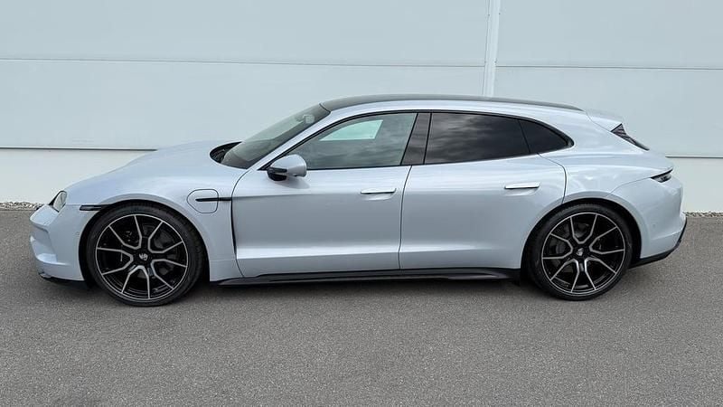 Gebraucht Porsche Taycan 4S Sport Turismo 339 kW (462 PS) 2025 Hellgrau  metallic Limousine
