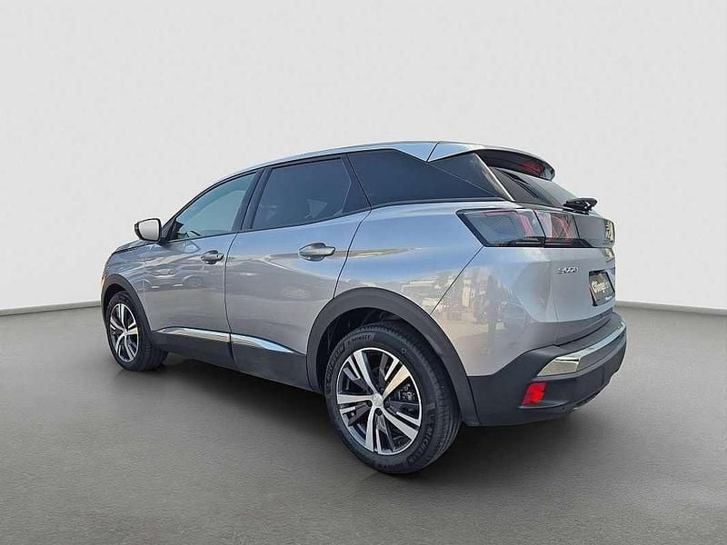 Gebraucht Peugeot 3008 Allure 131 PS (96 kW) 2024 Grau Limousine