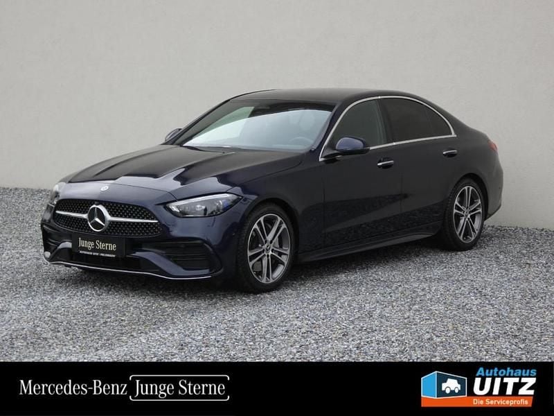 Blau Gebraucht 2023 Mercedes C200 AMG Limousine | € 43.700 (Fairer Preis) - Bild 1/3