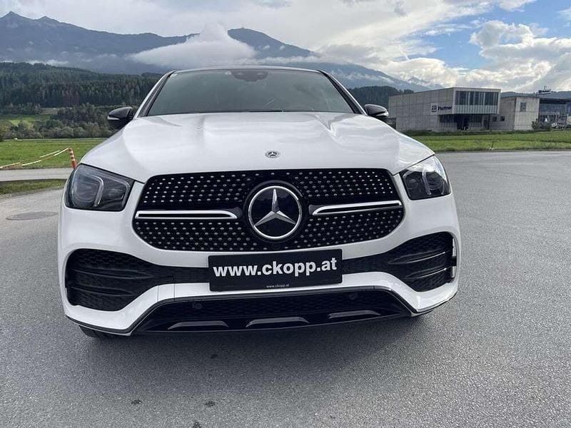 Gebraucht Mercedes GLE400 330 PS (242 kW) 2022 Weiß Coupé