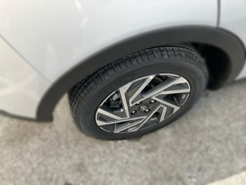 Neu Hyundai Bayon GO! 90 PS (66 kW) 2026 Lumen gray pearl SUV