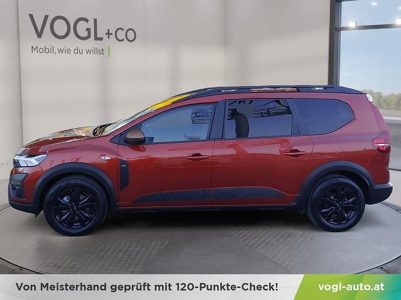 Gebraucht Dacia Jogger 94 PS (69 kW) 2023 Braun Van / Kleinbus
