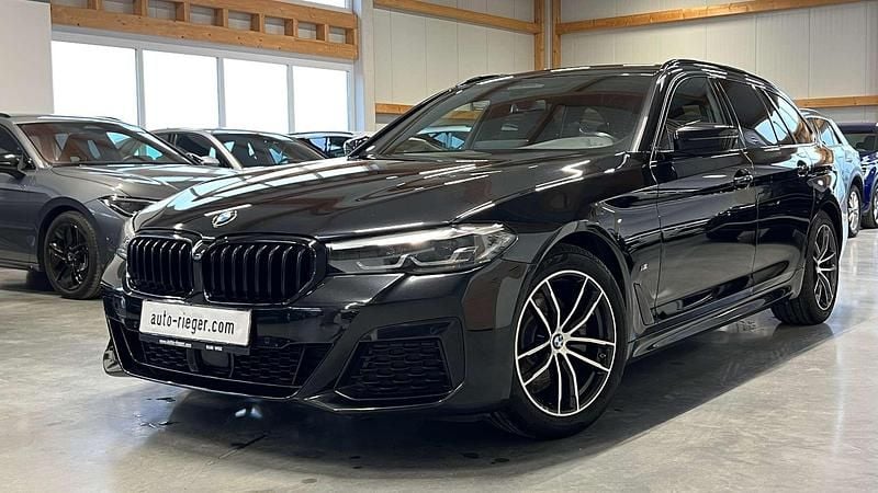 Gebraucht BMW 520 M Sport 190 PS (139 kW) 2020 Schwarz Kombi