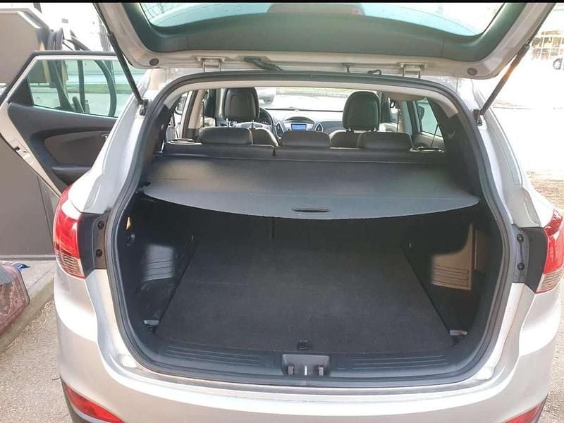 Gebraucht Hyundai ix35 116 PS (85 kW) 2013 Silber SUV