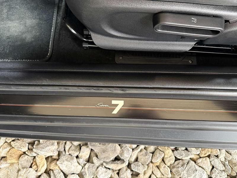 Gebraucht Mini Cooper Hatch 136 PS (100 kW) 2017 Blau Kleinwagen