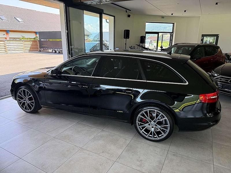Gebraucht Audi A4 S-Line 177 PS (130 kW) 2015 Schwarz Kombi