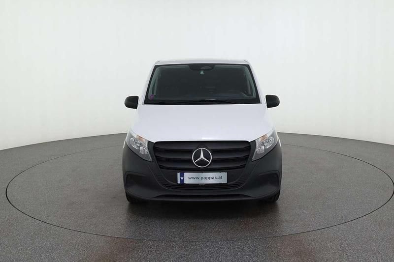 Gebraucht Mercedes Vito 136 PS (100 kW) 2025 Weiß Van