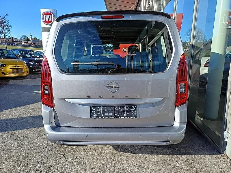 Neu Opel Combo Edition 102 PS (75 kW) 2026 Grau Kombi