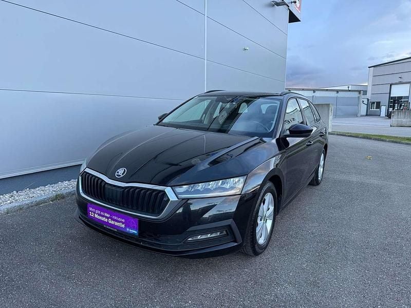 Schwarz Gebraucht 2020 Skoda Octavia Business Line Kombi | € 14.990 (Etwas zu teuer) - Bild 1/4