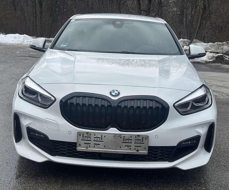 Gebraucht BMW 118 M Sport 140 PS (102 kW) 2020 Weiß Kleinwagen