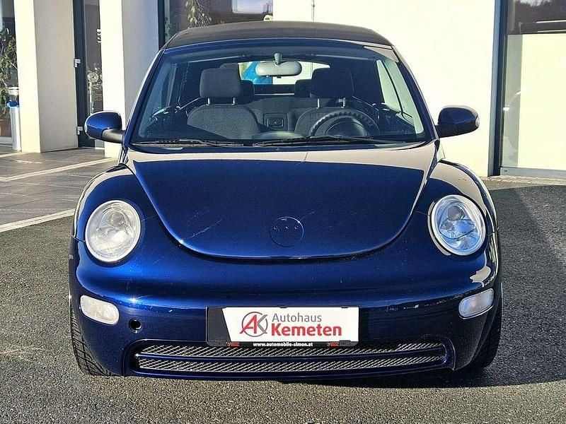 Gebraucht VW New Beetle 75 PS (55 kW) 2004 Blau Kleinwagen