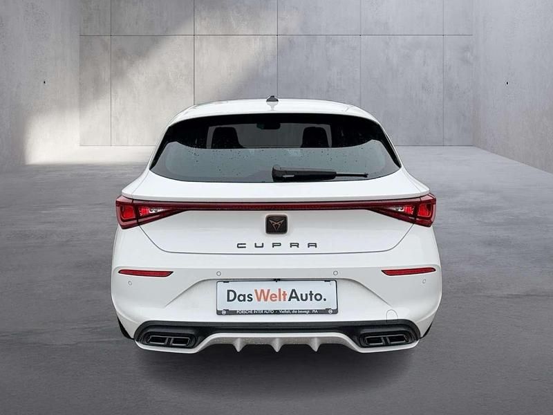 Gebraucht Cupra Leon 150 PS (110 kW) 2024 Weiss  normal Limousine