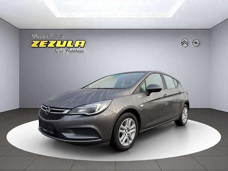 Gebraucht Opel Astra Edition 105 PS (77 kW) 2018 Grau Kombi