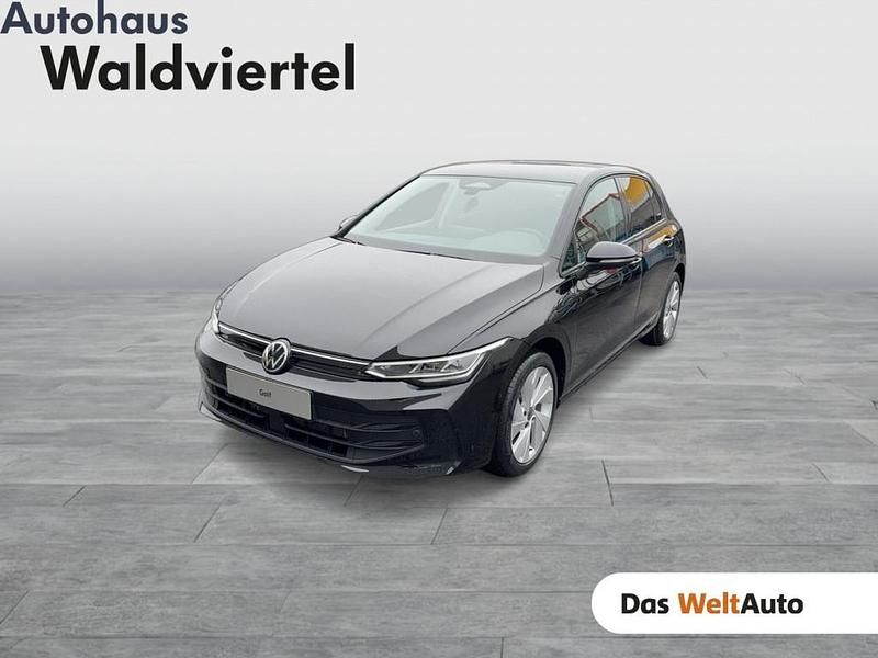 Neu VW Golf VIII 116 PS (85 kW) 2026 Limousine
