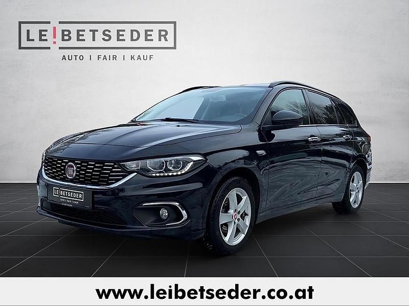 Schwarz Gebraucht 2017 Fiat Tipo Lounge Kombi | € 10.989 (Fairer Preis) - Bild 1/4