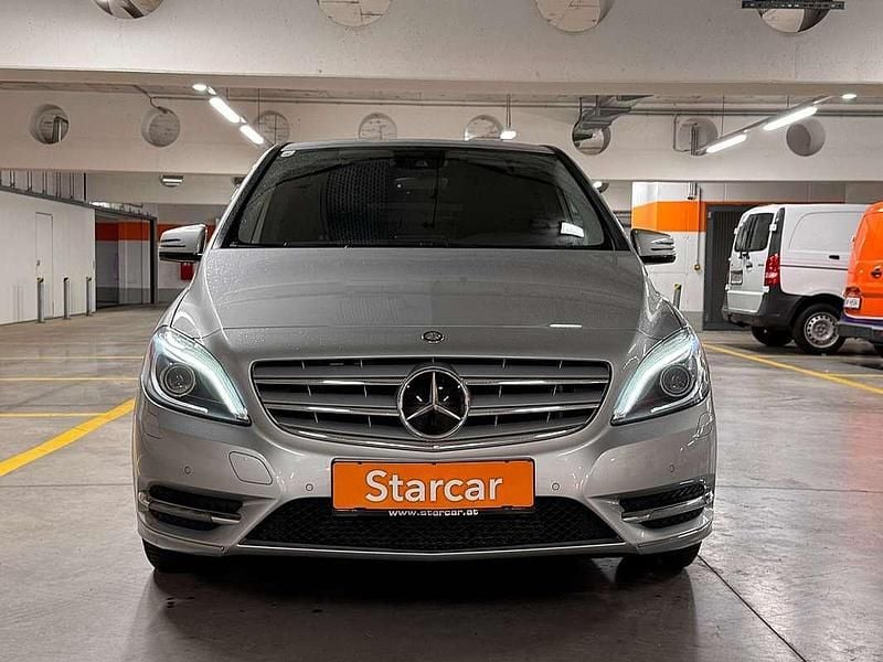 Gebraucht Mercedes B220 Edition 170 PS (125 kW) 2013 Grau Van / Kleinbus