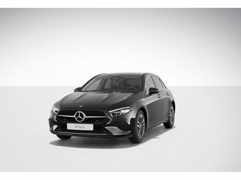 Gebraucht Mercedes A180 Edition 116 PS (85 kW) 2024 Nachtschwarz Kleinwagen