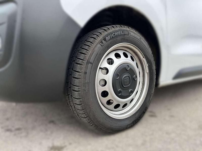 Gebraucht Fiat Scudo S 144 PS (105 kW) 2024 Weiß Van