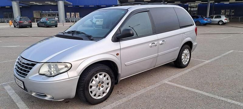 Gebraucht 1996 Chrysler Voyager Van / Kleinbus | € 3.000 - Bild 1/4