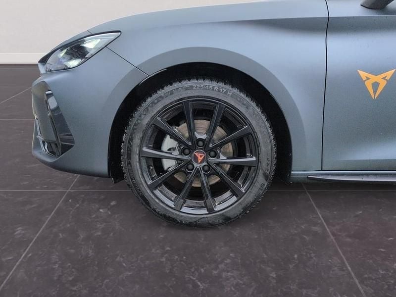 Gebraucht Cupra Leon 150 PS (110 kW) 2026 Dunkelgrau  normal Kombi