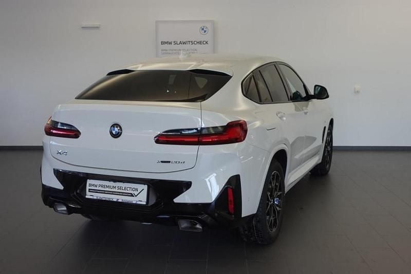Gebraucht BMW X4 Efficient Dynamics 190 PS (139 kW) 2025 Weiß SUV